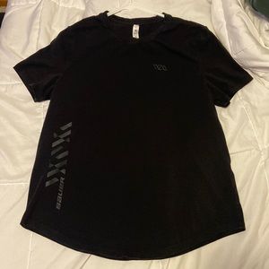 Lululemon x bauer t-shirt. size 8